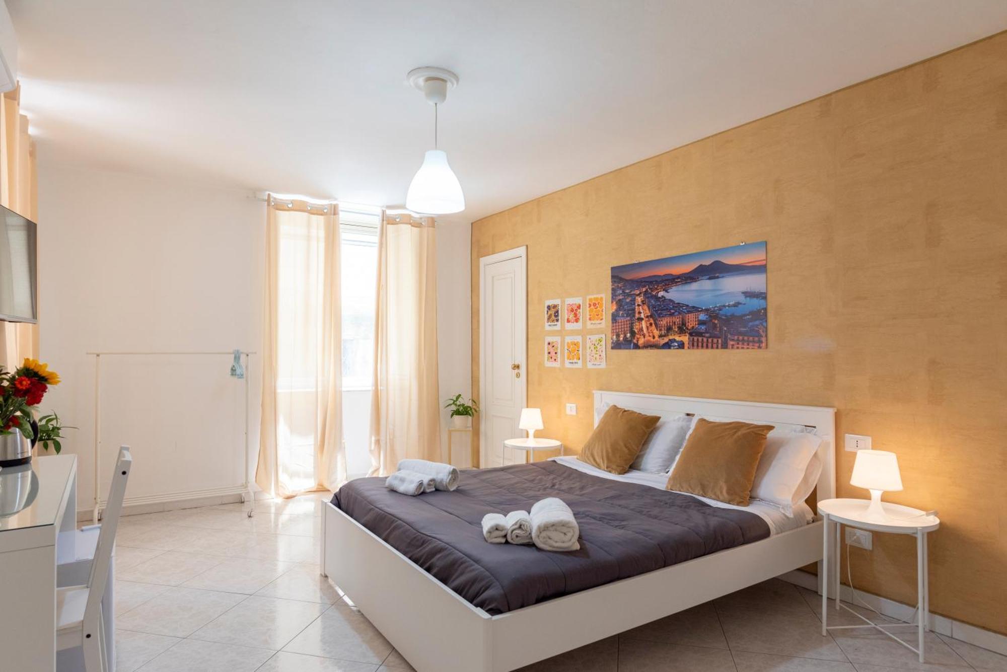 Napoli Centro, Dm Suites 外观 照片