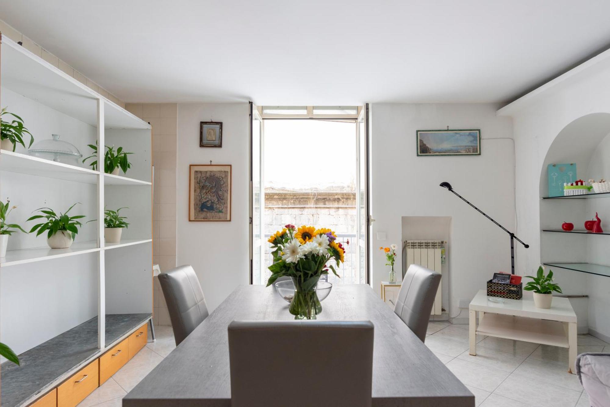 Napoli Centro, Dm Suites 外观 照片